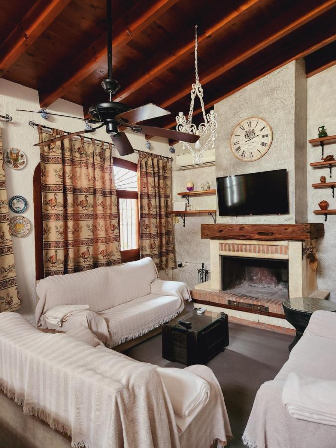 Velez, Casa La Choza Villa Vélez de Benaudalla Esterno foto